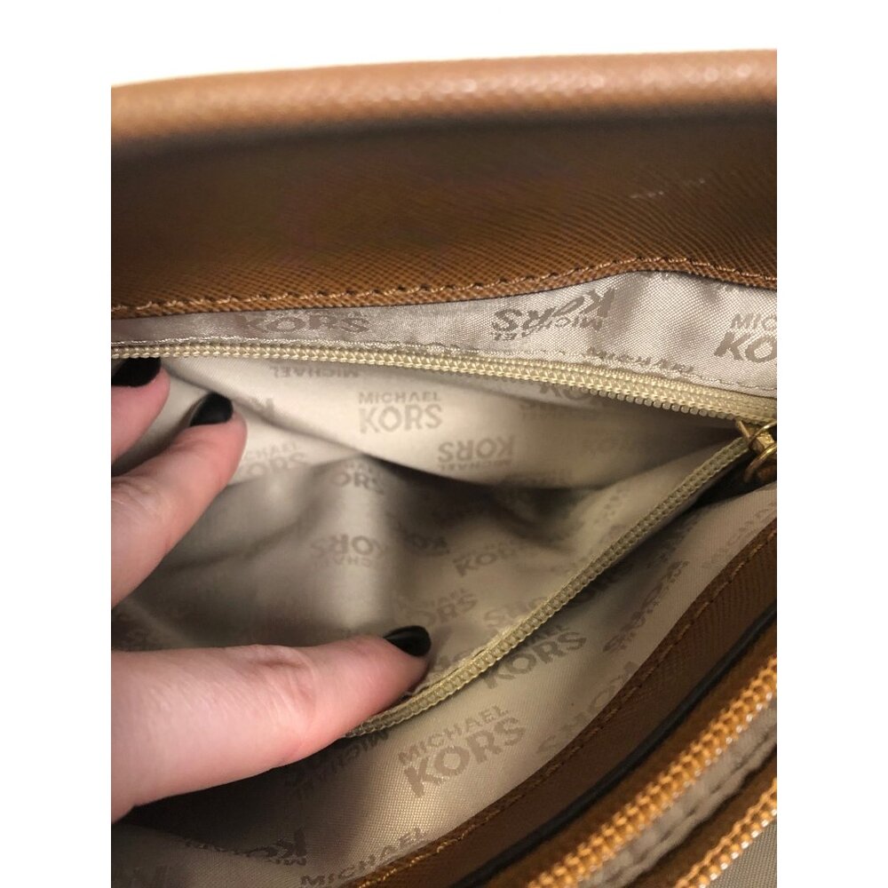Michael Kors Jet Set Nylon Fuschia Medium Pocket Tote - Picture 9 of 14